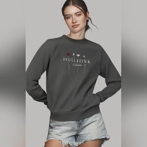 Hollister Dark Gray Embridered Crewneck Sweatshirt